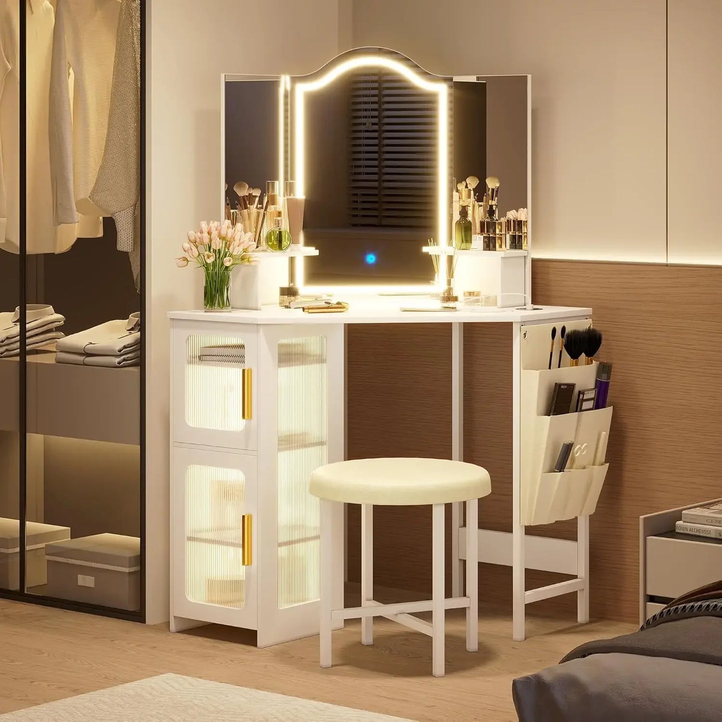 Charming Makeup Vanity with Charging Station