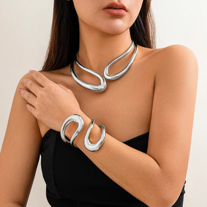 Gold Metal Choker Set