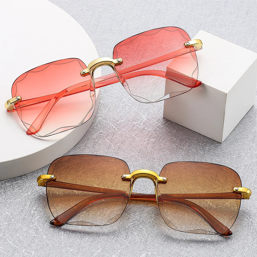 Gorgeous Gradient Lenses Sun glasses