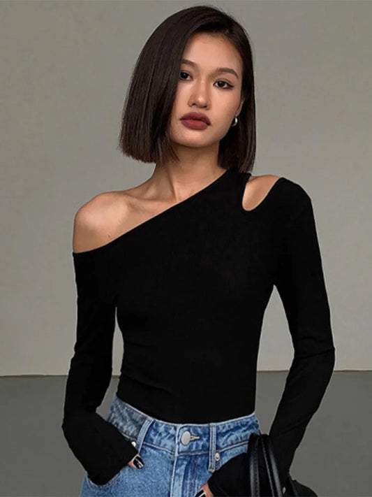 Off-shoulder Long-sleeved Tee