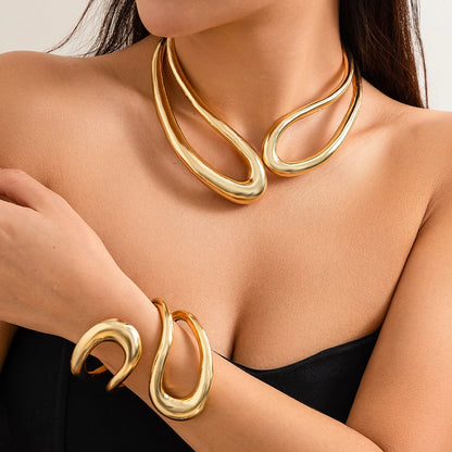 Gold Metal Choker Set
