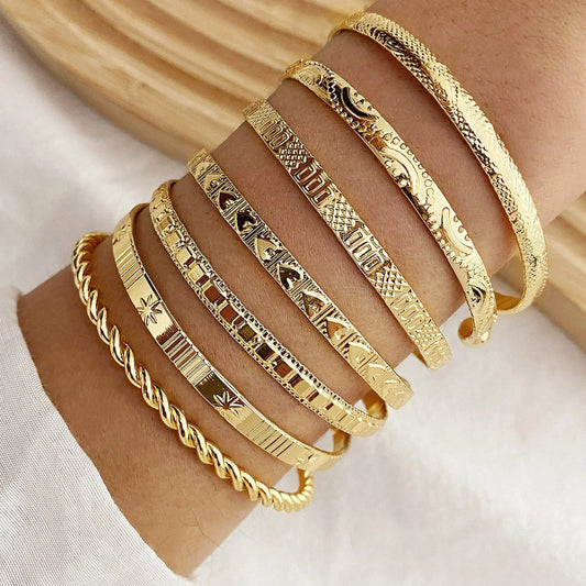 Gold Cuff Bangle Set