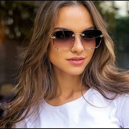 Gorgeous Gradient Lenses Sun glasses
